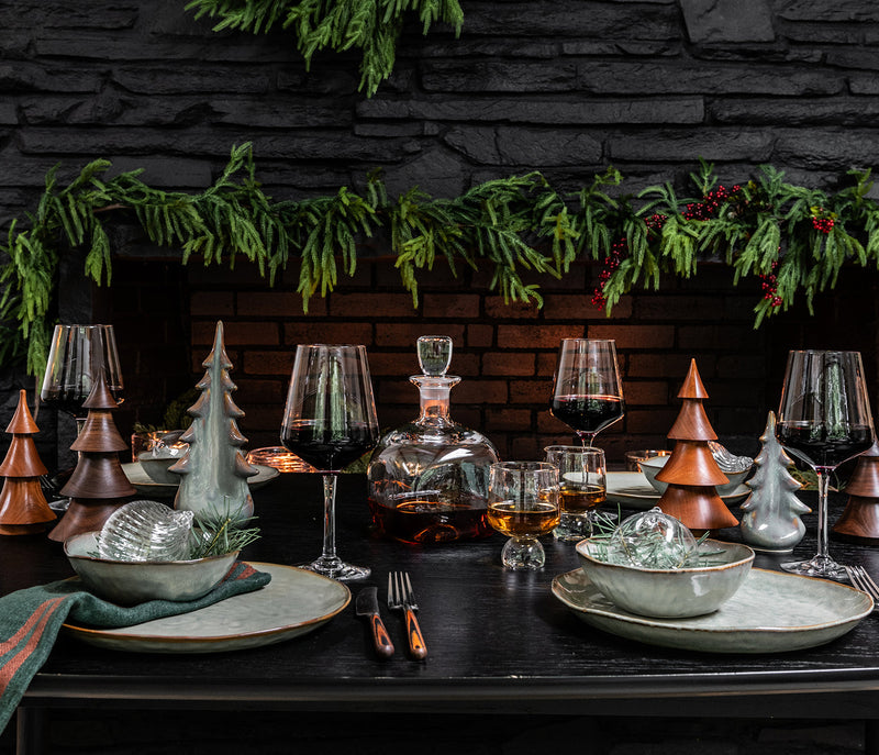 Dinnerware collection image