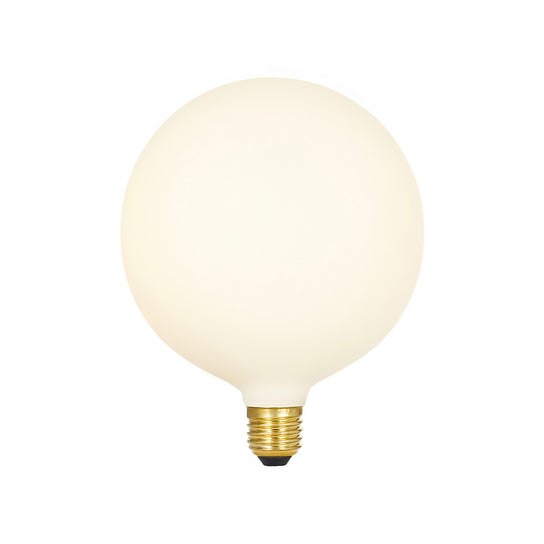 Sphere IV 8W Matte Porcelain LED Bulb view 2