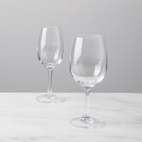 Hampton White Wine view 2