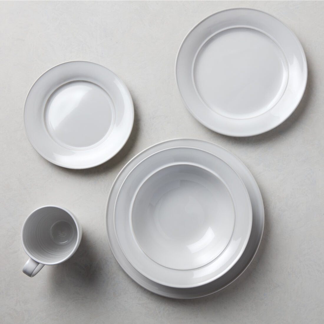 Simon Pearce Cavendish Dinnerware