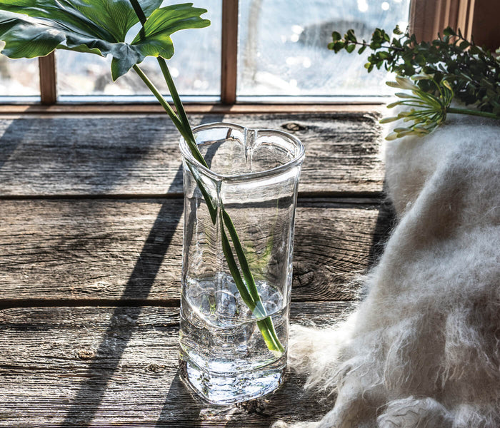 Highgate Heart Vase - M view 2