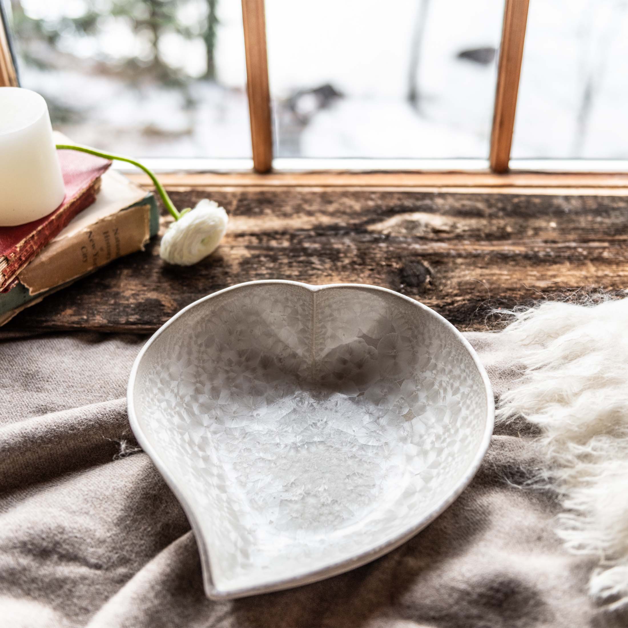 Simon Pearce Crystalline Twist Heart Bowl | Stoneware