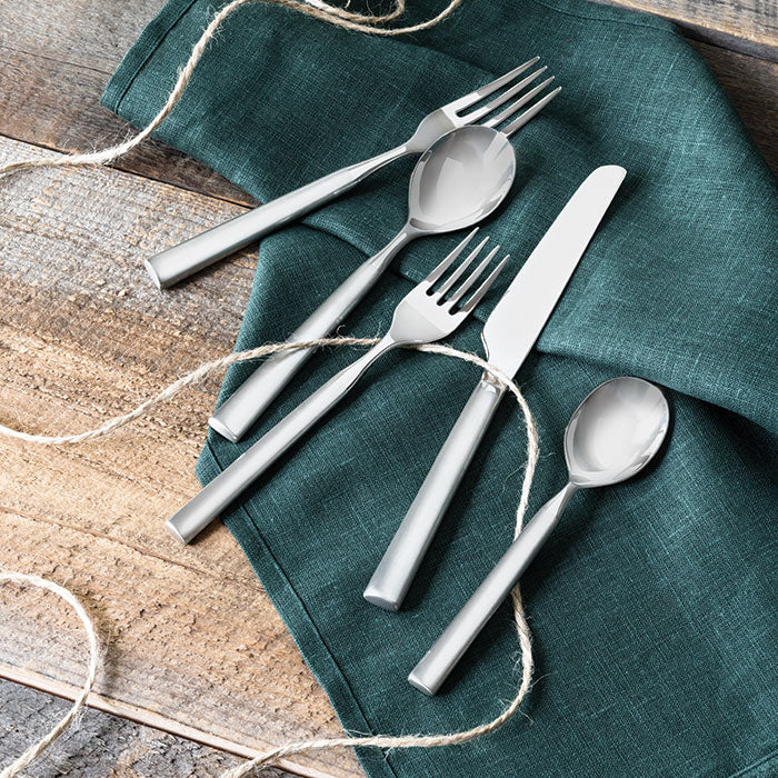 Hartland 5-Piece Flatware Setting view 2