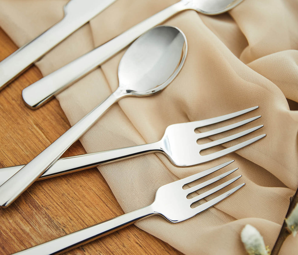 Hanover 5-Piece Flatware Setting view 9