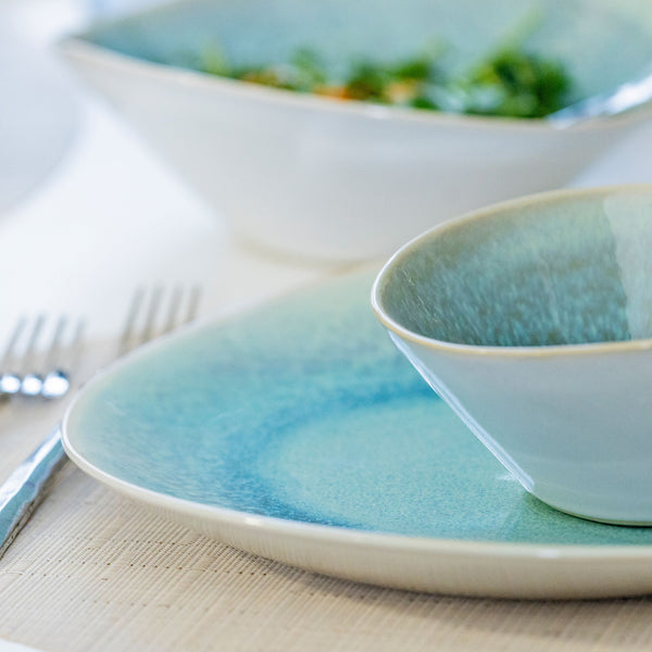 Barre Dinnerware – Lagoon view 2