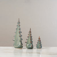 Pottery Evergreen – Moss Glen view 2