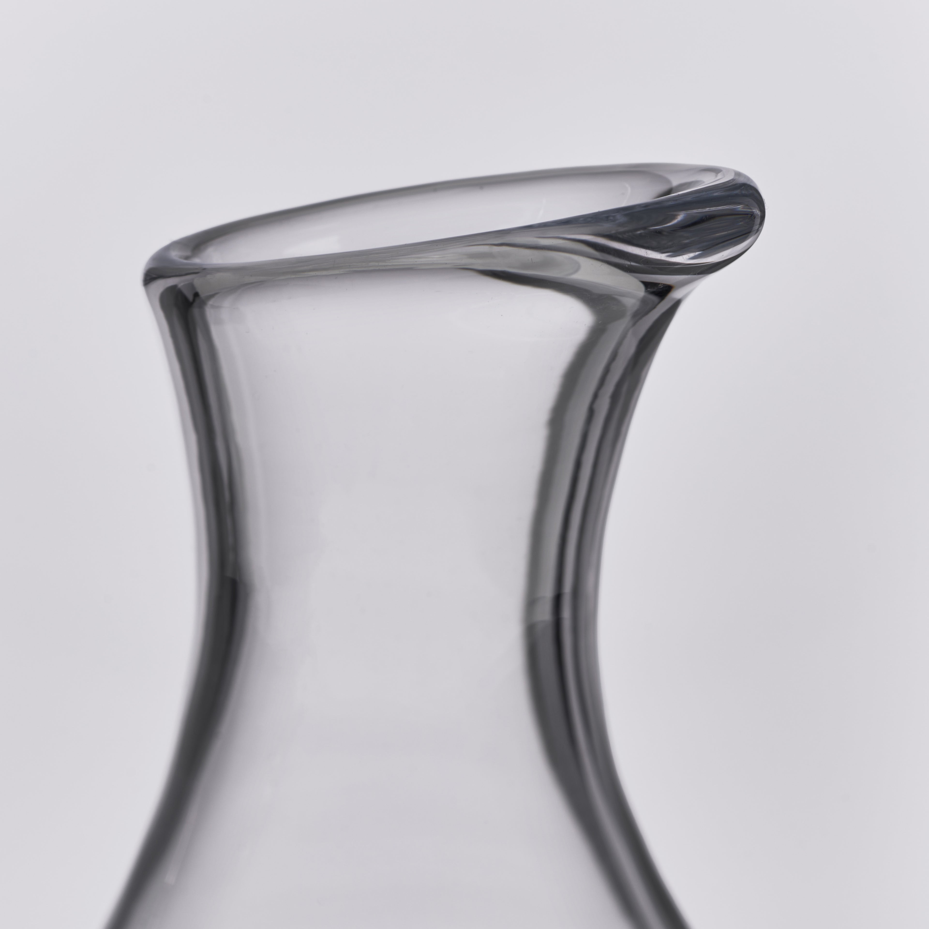 Vintner Wine Decanter with Marble Stopper