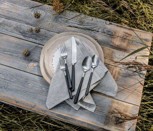 Hampton 5-Piece Flatware Setting view 2