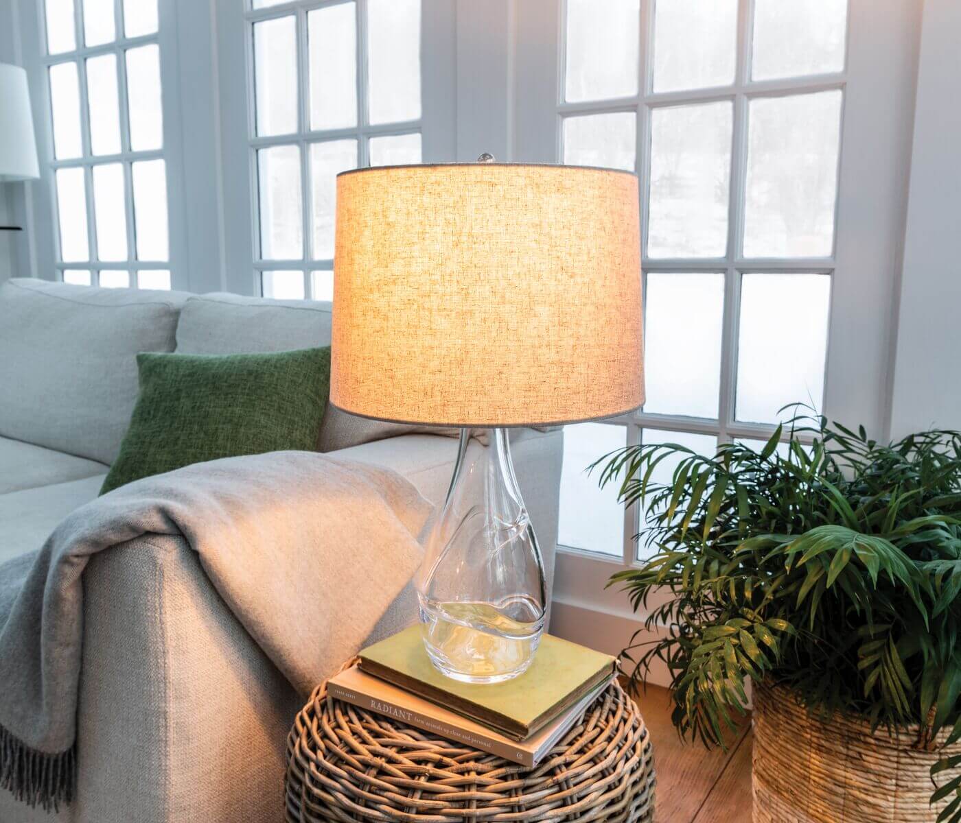 Simon Pearce Waterbury Lamp - Thumbnail 2