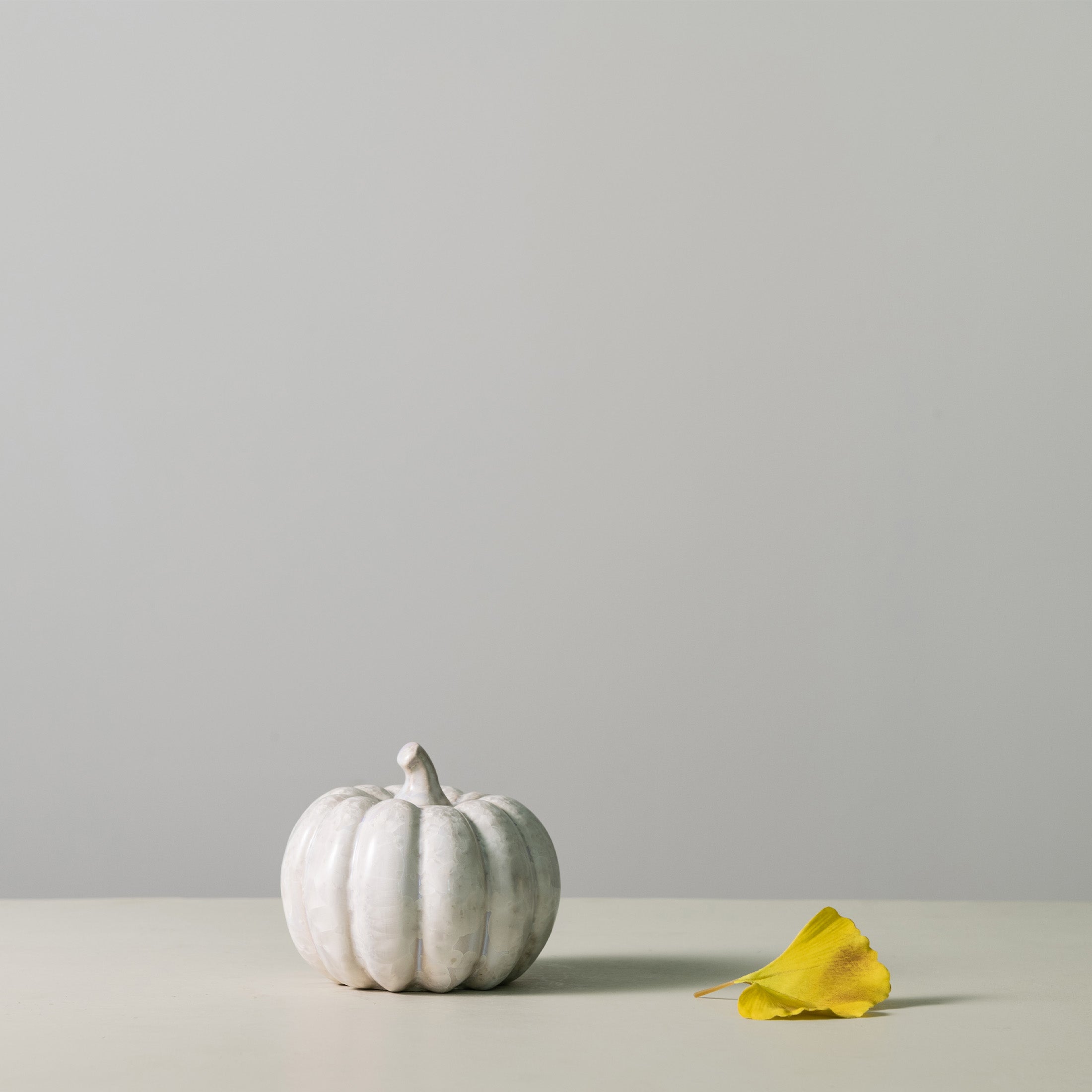 Simon Pearce Crystalline Pumpkin - Thumbnail 2