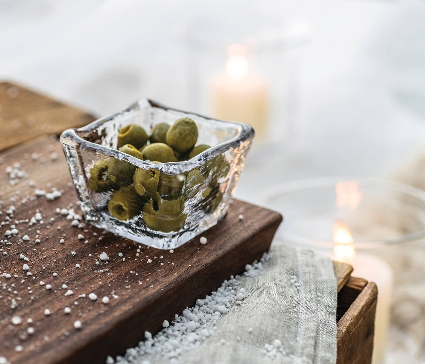 Live Edge Board + Glass Bowl Set — Black Walnut