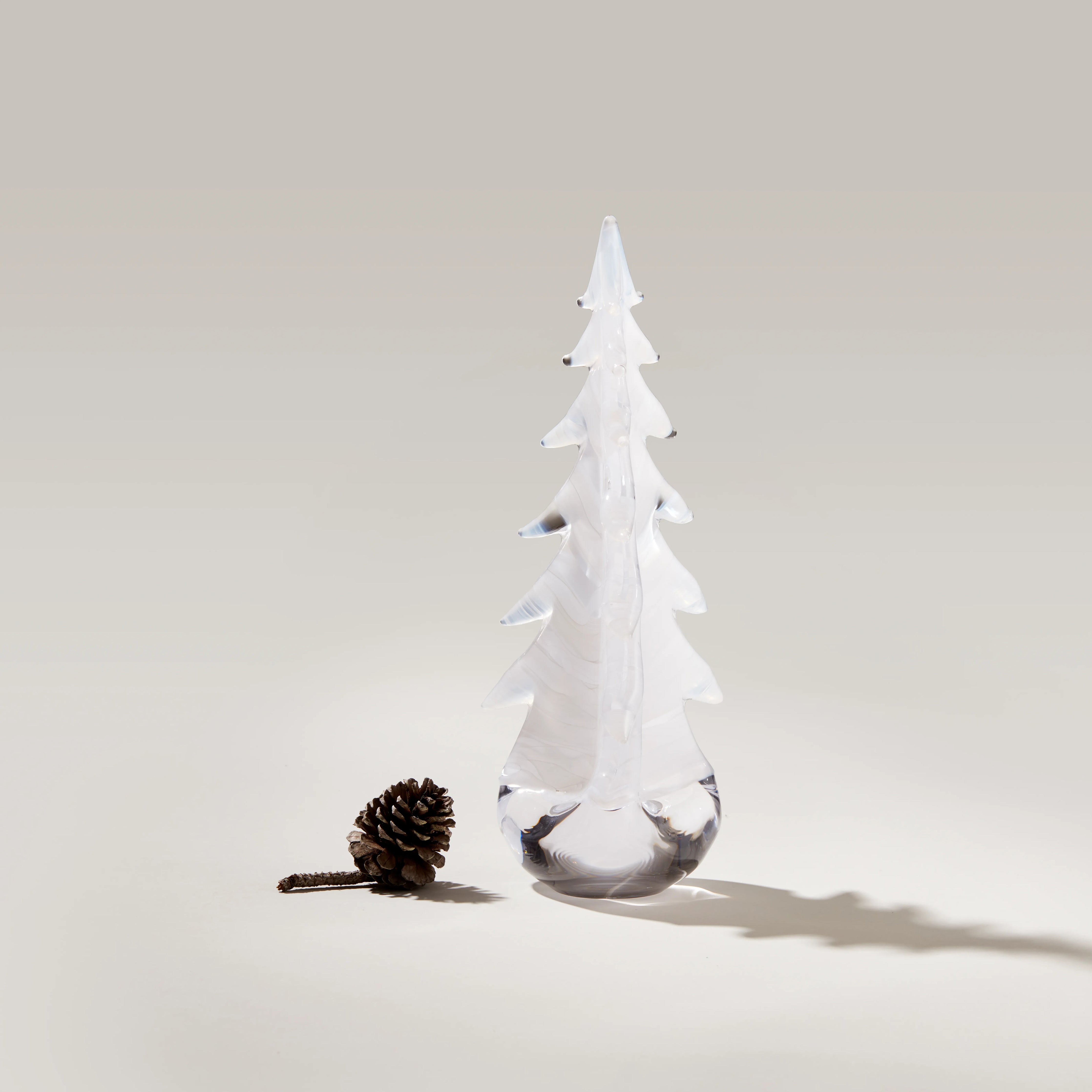 Snowdrift Evergreen Glass Tree - Thumbnail 5