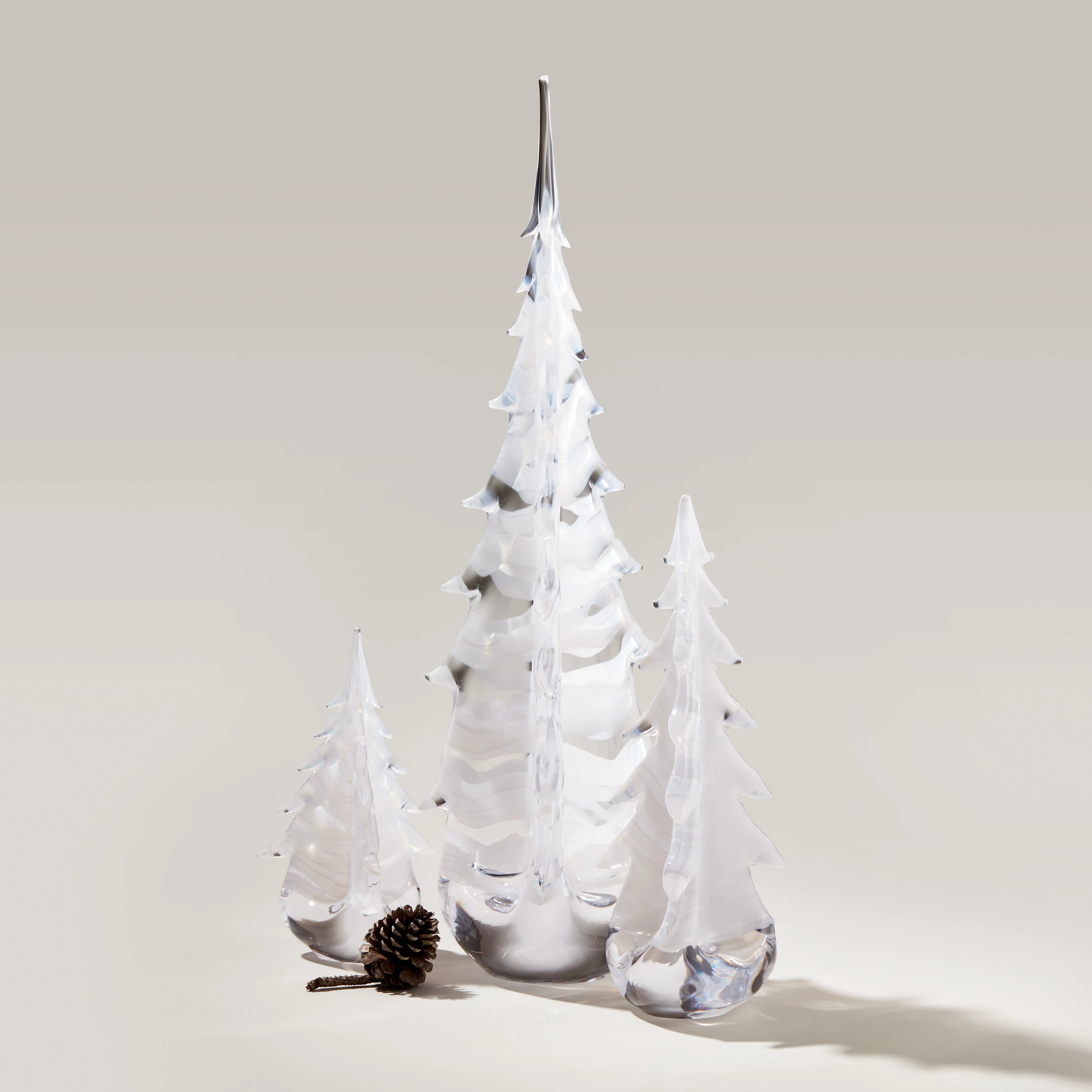 Snowdrift Evergreen Glass Tree - Thumbnail 2
